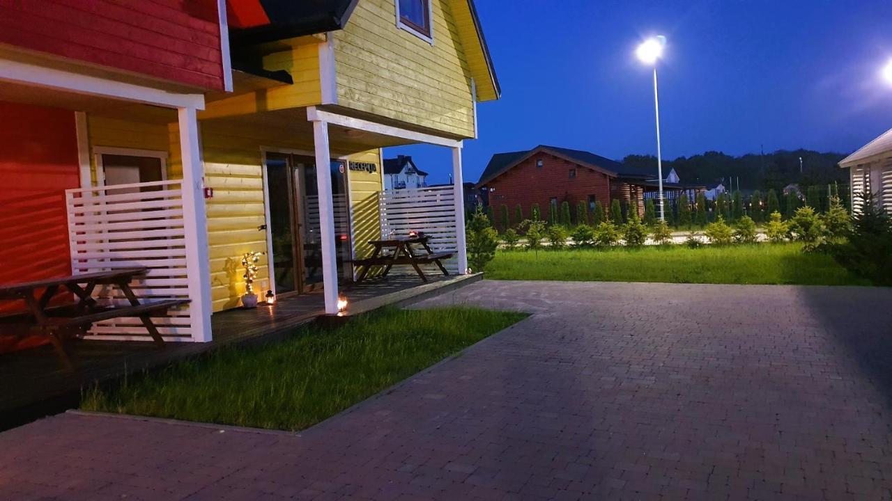 Kolorowe Domki غونسكي المظهر الخارجي الصورة